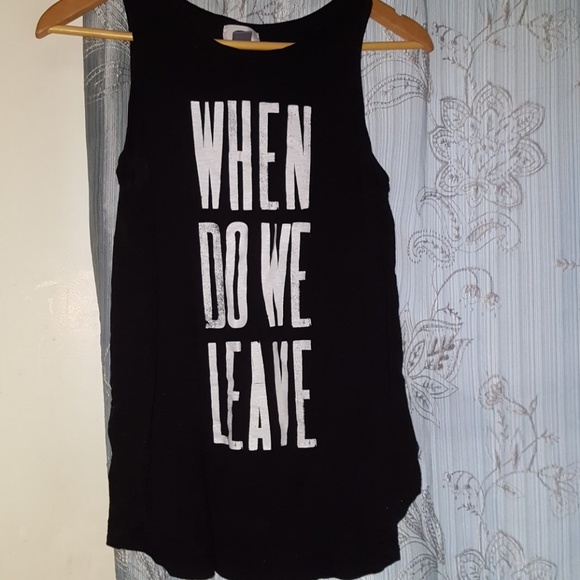 Sleeveless shirt - Picture 2 of 2